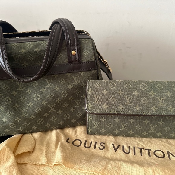 Vintage Josephine Handbag Mini Lin PM and Sarah Mini Mongram wallet set. - Picture 1 of 16
